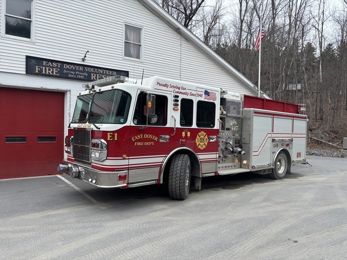 Engine 1 - 2007 Spartan Marion

1500 GPM pump
1000 gallon tank
1000' 4" LDH
Hurst Spreaders, Cutter, and Rams
ZOLL X Series Cardiac Monitor